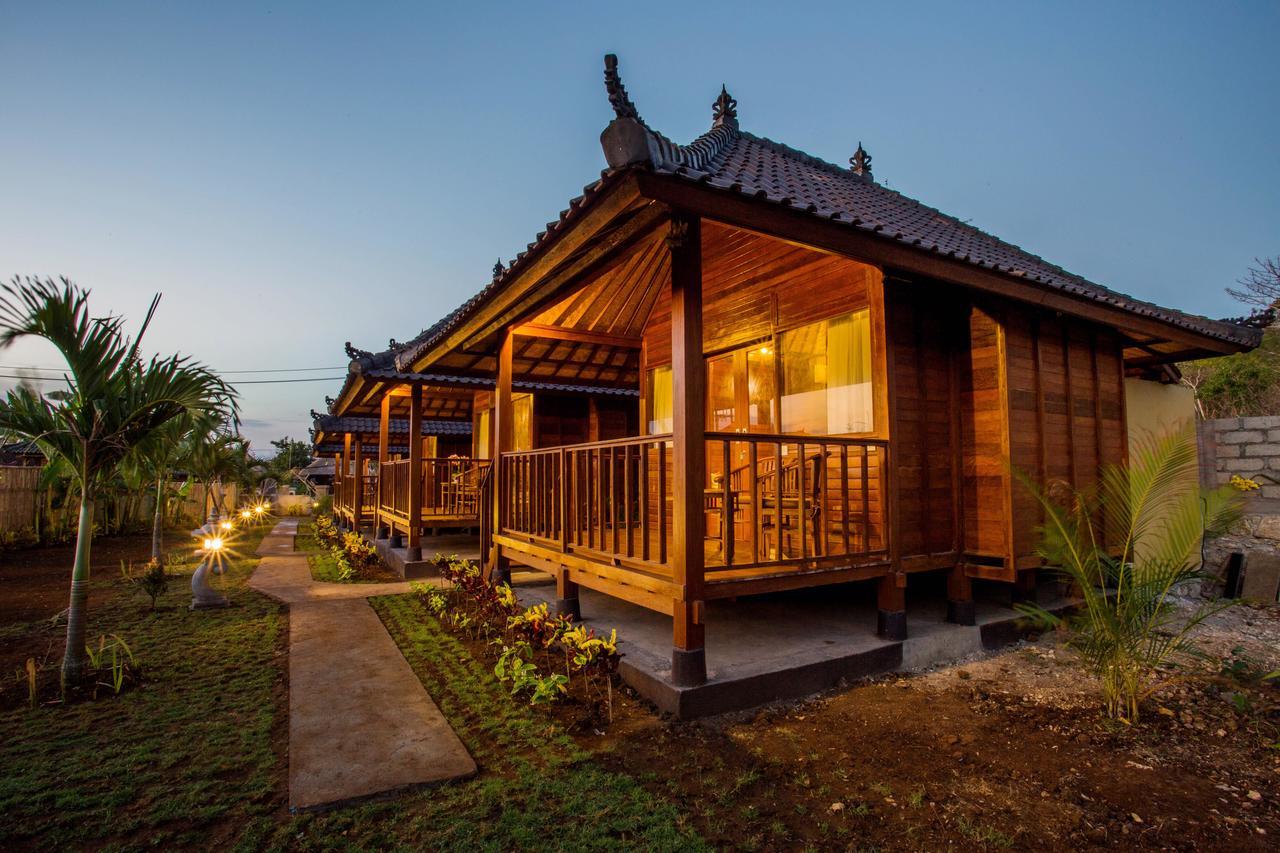 Samanta Huts Hotel Lembongan Exterior photo