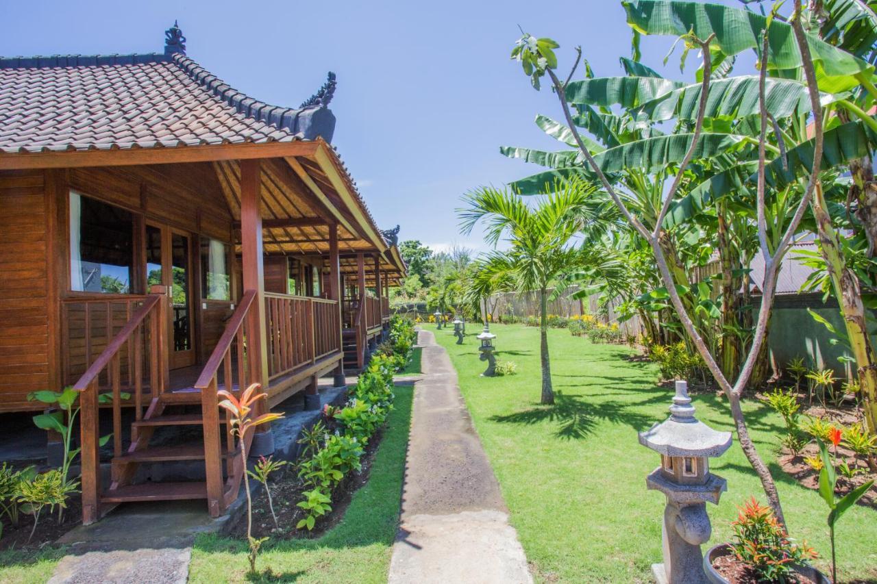 Samanta Huts Hotel Lembongan Exterior photo